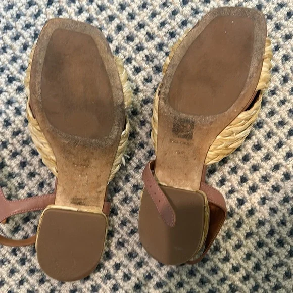 Tory Burch sandal size 6.5 - Picture 4 of 4